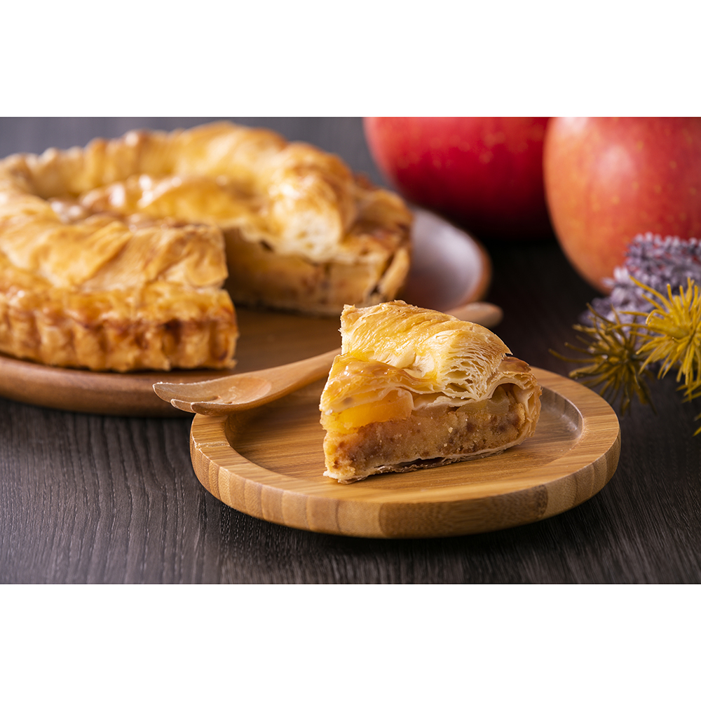 青森窯出しアップルパイ 道のえきから | よろずを継ぐもの｜継ぐべき