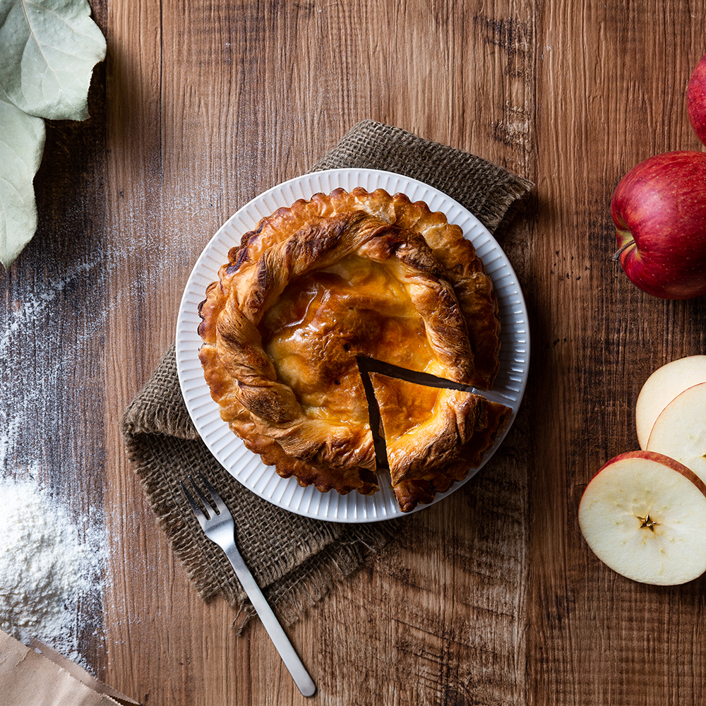 青森窯出しアップルパイ 道のえきから | よろずを継ぐもの｜継ぐべき