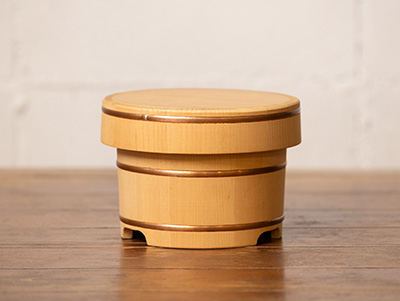 東屋】お櫃（ひつ） | よろずを継ぐもの｜継ぐべきものをよろず集めた