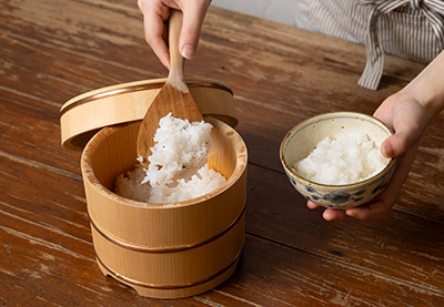 東屋】お櫃（ひつ） | よろずを継ぐもの｜継ぐべきものをよろず集めた