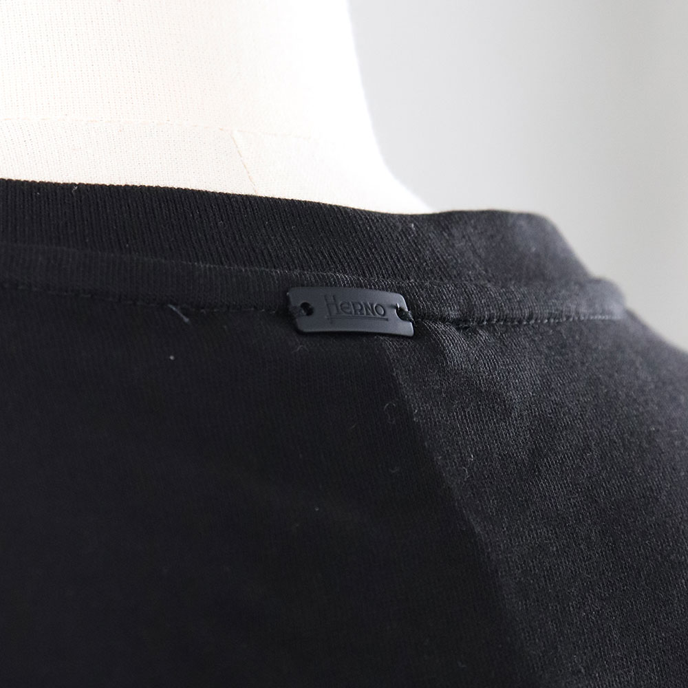 胸ZIPポケット付き　クルーネック Tシャツ/Laminar
