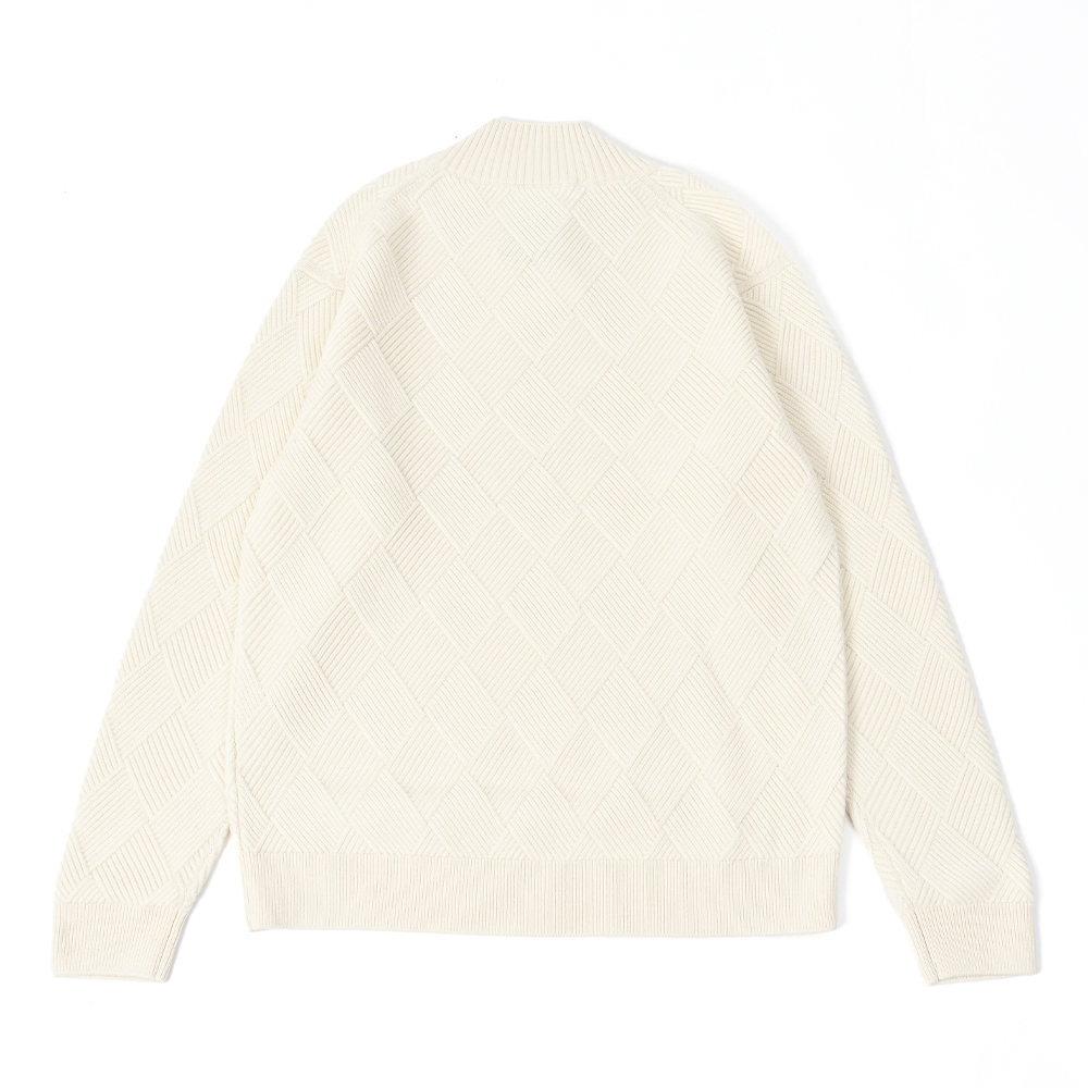 ハイネックニット オフホワイト トラディショナルスタンダード